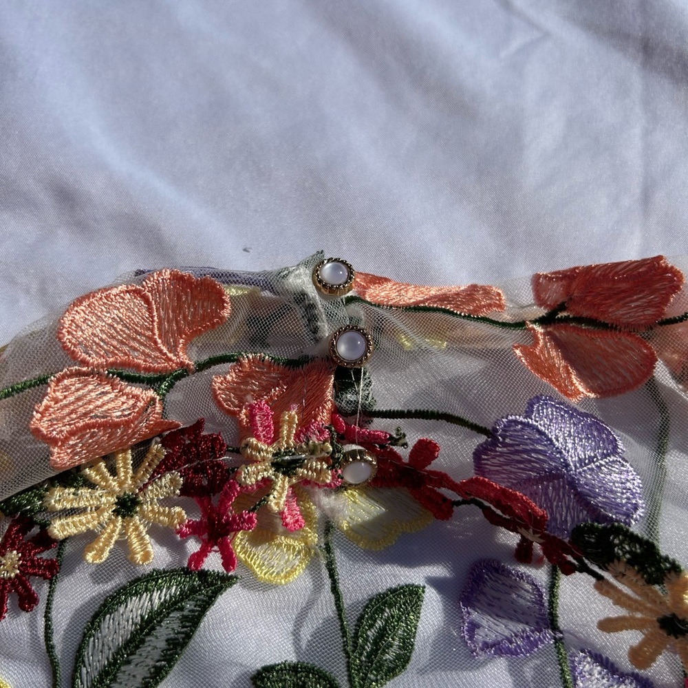 Source Unknown Multicolor Floral Embroidered Back… - image 8